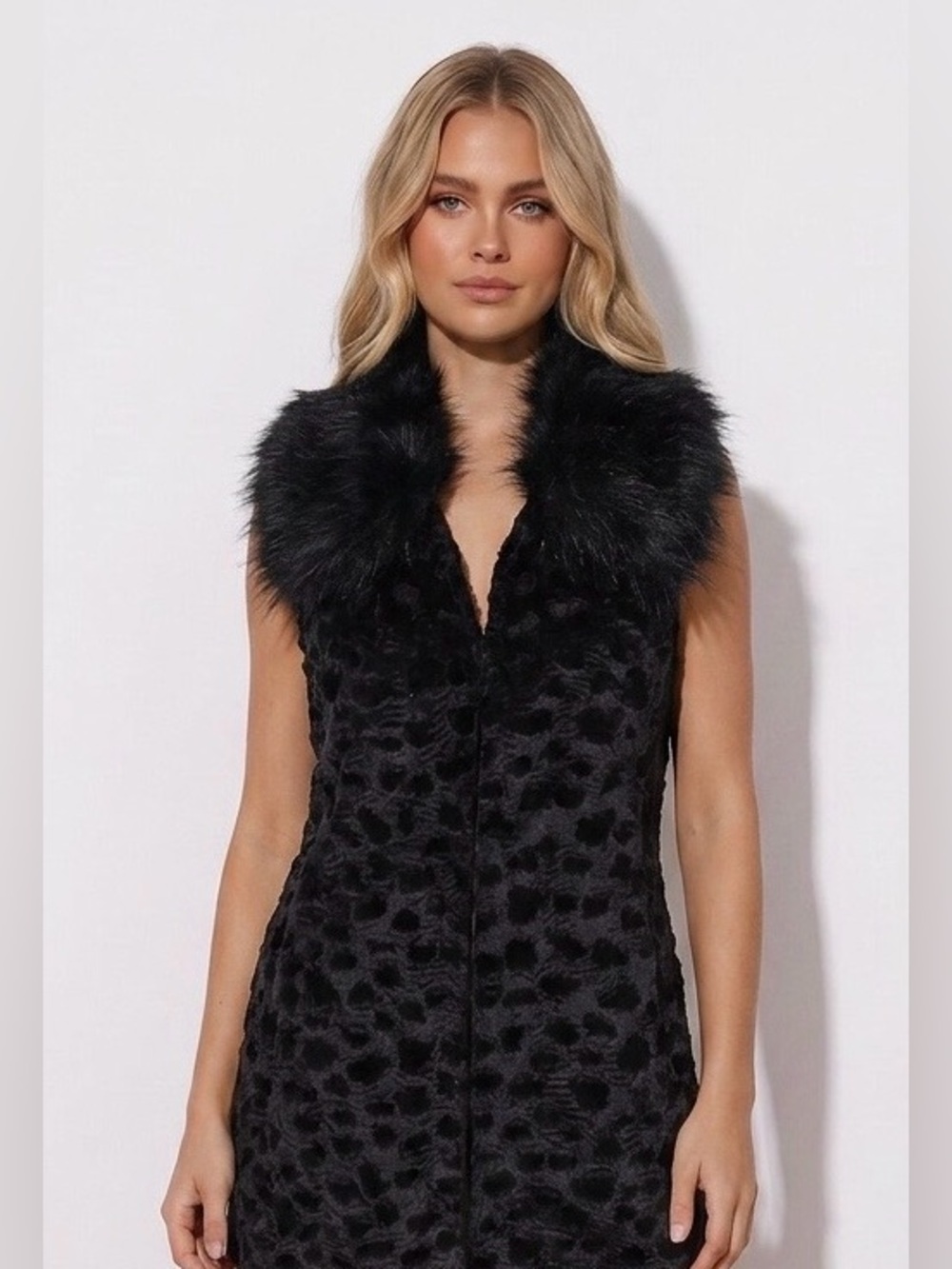 Marc New York Sleeveless Black Faux Fur-Trim Trench Vest